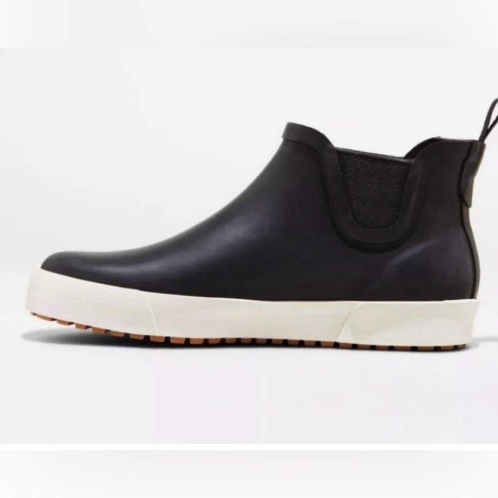 Women’s Black Rubber Slip-On boots , waterproof